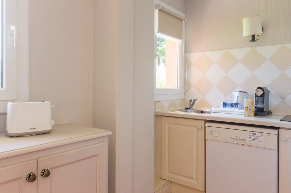 Pierre & Vacances Residence Cannes Mandelieu מראה חיצוני תמונה